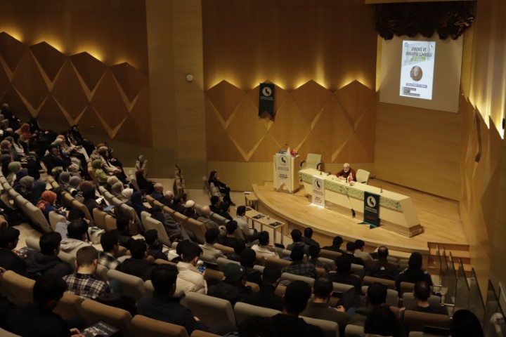 Kampüsler Bizimle Güzel | Konferans Serileri