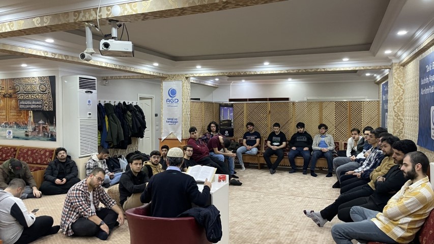 Kampüsler Bizimle Güzel | Haftalık Sohbetler